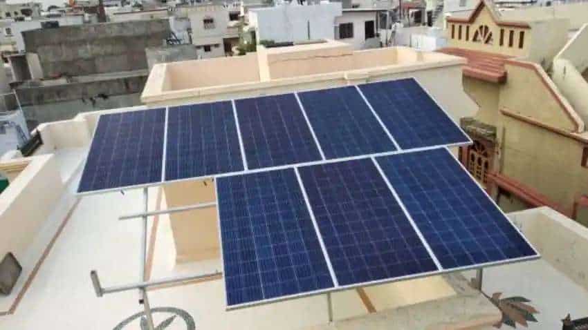 बिजली के बिल से पाएं छुटकारा, घर की छत पर लगाएं सोलर पैनल, सरकार देगी ₹43764, फ्री में होगा इंस्टॉल
