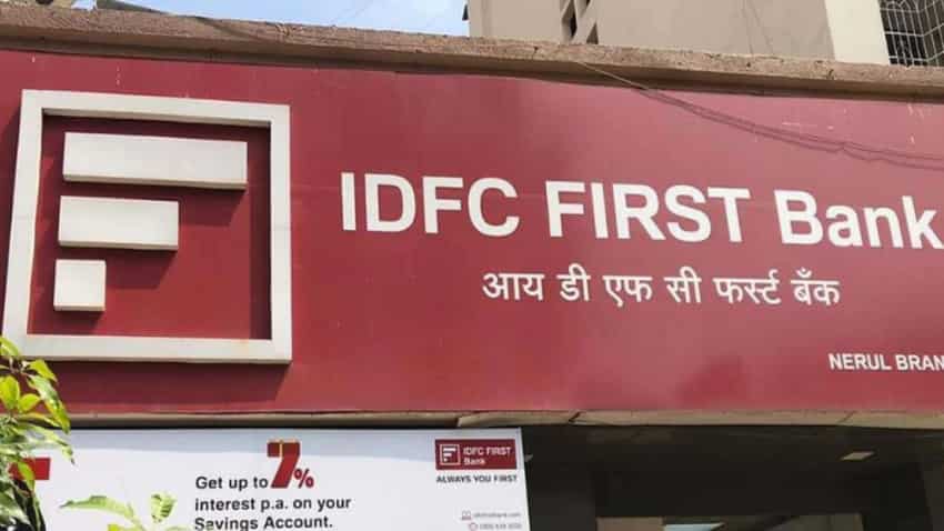 IDFC First Bank के ग्राहकों के लिए खुशखबरी! फ्री में मिलेंगी ये 25 बैंकिंग सर्विसेस- पढ़ें डीटेल