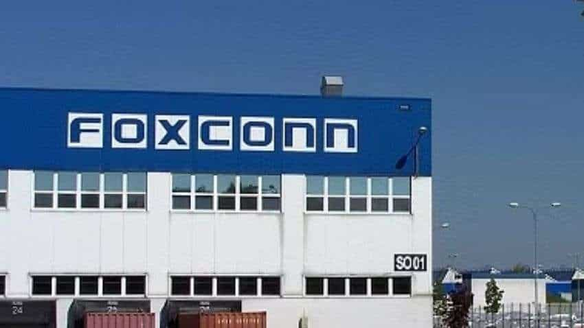 PLI Scheme के तहत पहली विदेशी कंपनी को मिलेगा इंसेंटिव का लाभ, Foxconn के लिए 357 करोड़ मंजूर