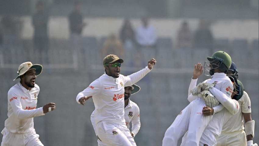 IND vs BAN 2nd Test Day 3: बांग्लादेश ने भारत को दिया 145 रनों का मामूली लक्ष्य, टीम इंडिया ने 45 के स्कोर पर गंवाए 4 विकेट