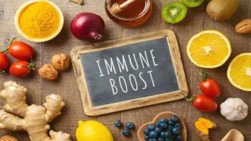 Immunity Booster Foods: इम्यूनिटी को बूस्ट करने वाले ये 5 चीजें, कोरोना के खतरे को कर सकते हैं कम