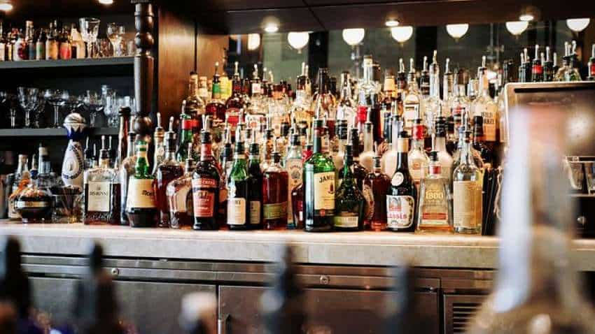 Liquor shop closed list: इस साल इतने दिन बंद रहेंगी शराब की दुकानें, चेक करें लिस्ट