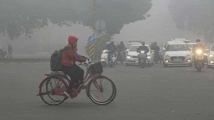 Delhi Weather Today: दिल्ली में आज मौसम की सबसे सर्द सुबह,  धर्मशाला-नैनीताल और देहरादून से भी ज्यादा ठंडी, जानें न्यूनतम तापमान कितना रहा
