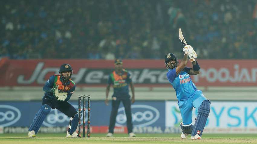 IND vs SL 3rd T20 Full Report: सूर्य कुमार यादव के तूफानी शतक से जीता भारत, श्रीलंका को 91 रनों से हराया, 2-1 से जीती सीरीज