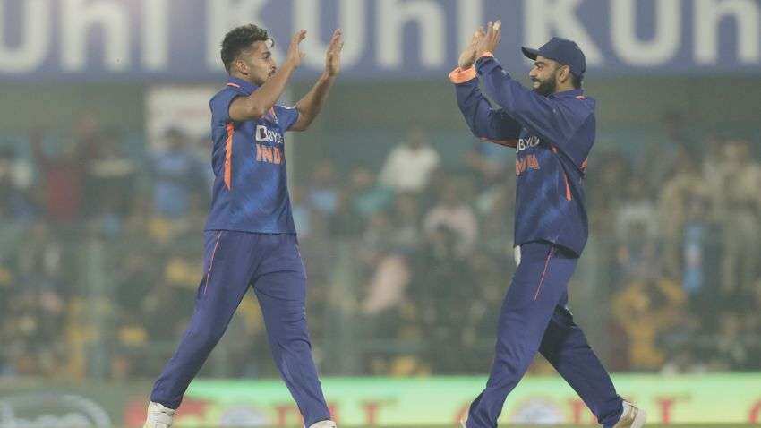 Ind vs SL 1st ODI Highlights: विराट के शतक से भारत ने दिखाया दम, श्रीलंका को 67 से हराकर जीता पहला वनडे