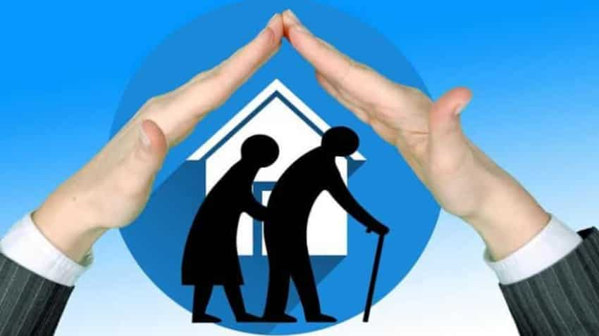 शानदार रिटर्न के साथ टैक्‍स बेनिफिट्स, ये हैं Senior Citizens के लिए Super Investment Plans