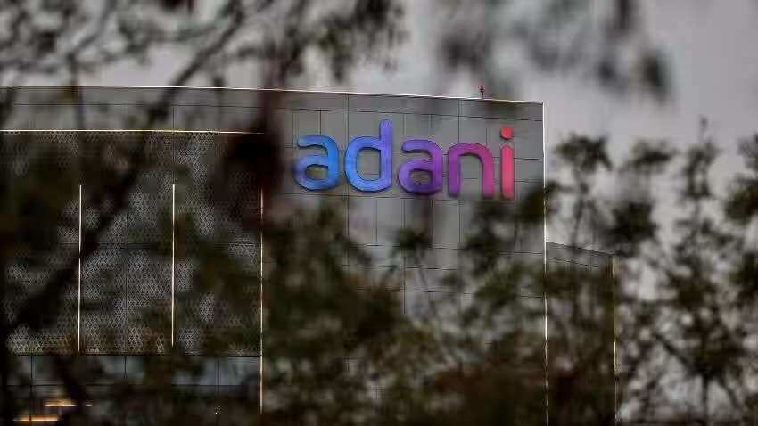 Adani Group पर चौतरफा मार! क्रेडिट सुईस के बाद अब सिटी ग्रुप ने लैंडिंग वैल्यू हटाई, RBI ने बैंकों से मांगा एक्सपोजर