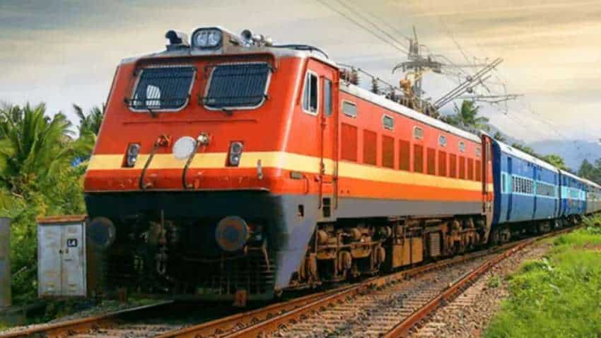 होली पर घर जाना होगा आसान, गोरखपुर से चलेंगी Holi Special Train, देखें डेट और टाइमिंग