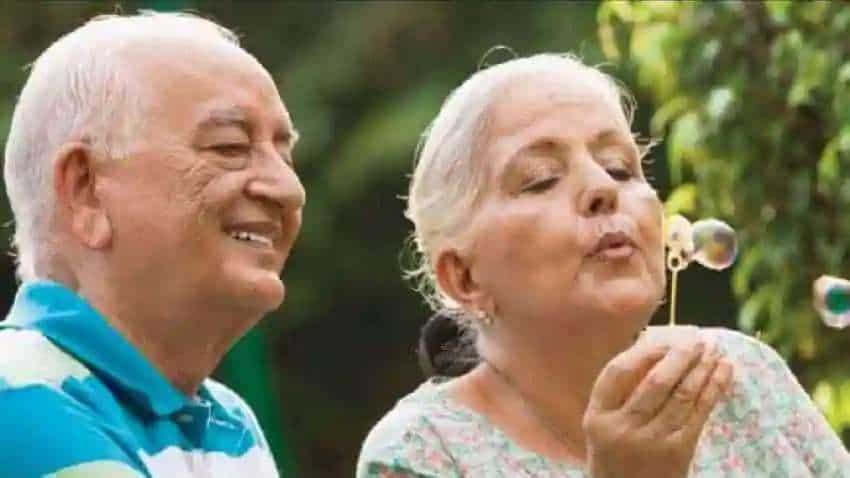  FD Rates for senior citizens: इन बैंक में सीनियर सिटीजन को FD में मिल रहा है बंपर ब्याज, चेक करें डीटेल्स