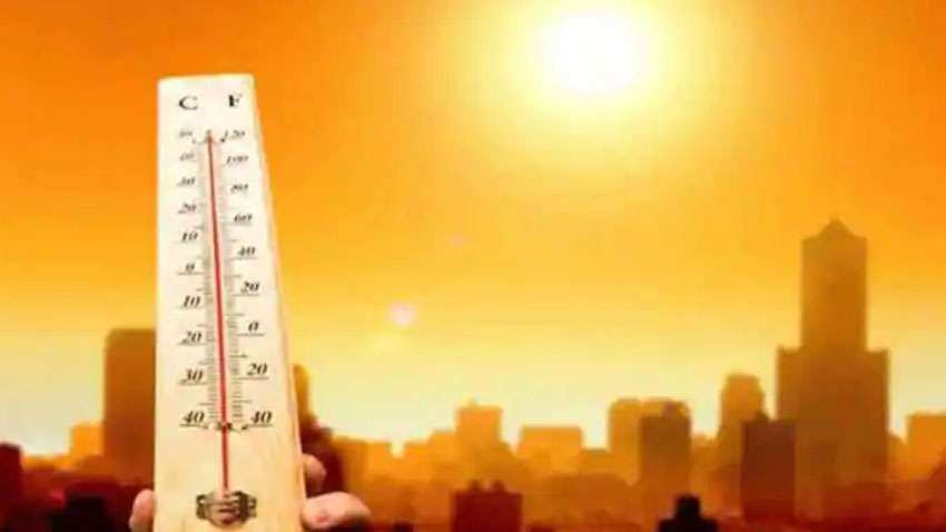 Delhi Temperature: दिल्ली में नहीं मिलेगी गर्मी से राहत, दो से तीन डिग्री तक बढ़ सकता है तापमान, इन इलाकों में होगी बर्फबारी