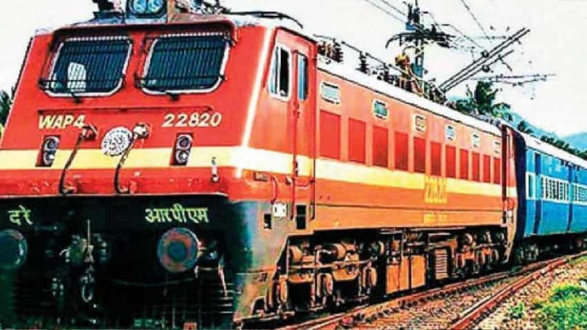 Cancelled Trains List: रेल यात्रियों के लिए जरूर खबर! कैंसिल हुई 440 से ज्यादा ट्रेनें, 58 गाड़ियों का बदला रूट- देखें लिस्ट