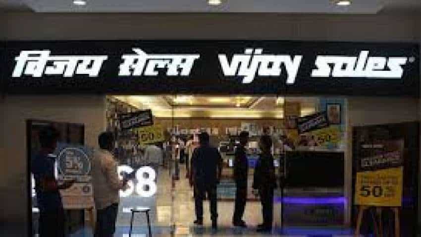 Vijay Sales Holi Special Sale: होली के मौके पर विजय सेल्स दे रहा 60% तक का डिस्काउंट, चेक करें डील्स और ऑफर्स