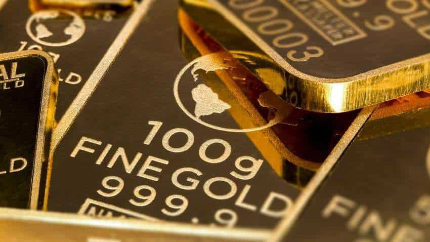 Commodity Trading: सोने में निवेश का क्या ये है सही मौका? एक्सपर्ट्स से समझें कमोडिटी ट्रेडिंग से कैसे चमकेगा पोर्टफोलियो