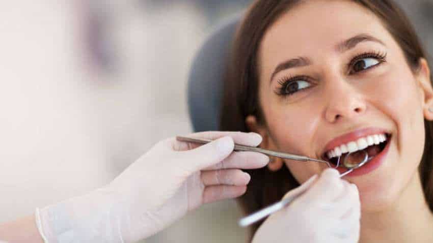 World Oral Health Day 2023: वर्ल्ड ओरल हेल्थ डे आज, जानिए इसके बारे में सबकुछ, ये 5 फूड्स डाइट में शामिल करने से दांत होंगे मजबूत