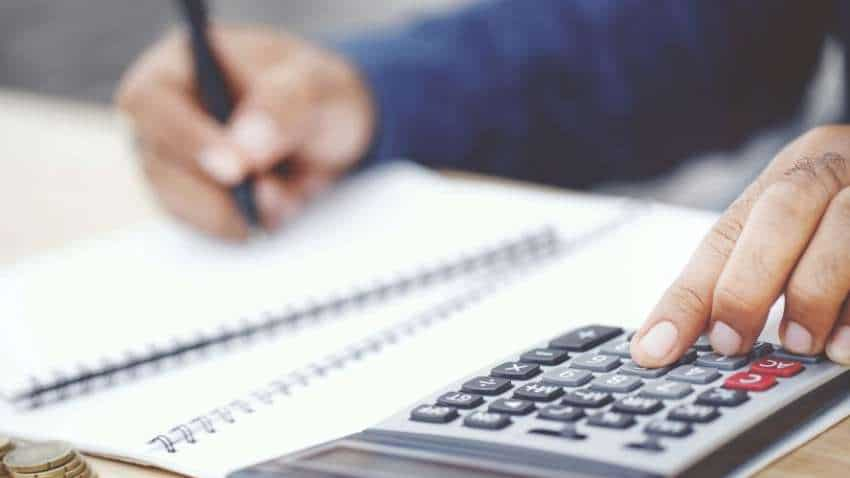 SIP Calculator: ₹1000 रुपए की एसआईपी से बना सकते हैं 11 से 19 लाख तक का फंड, जानिए अंतर कहां है