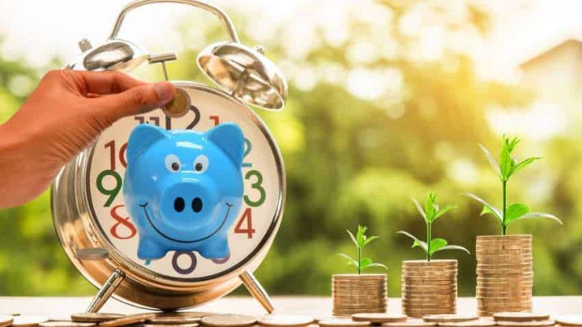 Top 5 Debt Mutual Funds: ₹10,000 मंथली SIP से 5 साल में बना 8 लाख तक का फंड; देखें कहां कितना मिला रिटर्न 