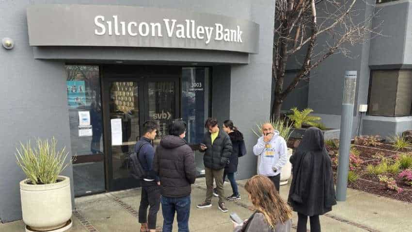 SVB Crisis: सिलिकॉन वैली क्रॉइसिस कितना बड़ा? पाकिस्तान की इकोनॉमी से ज्यादा बैंकों के अब तक डूबे