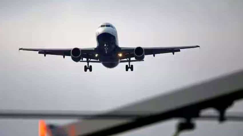 Flight Divert: खराब मौसम के बाद दिल्ली से जयपुर डायवर्ट हुई नौ फ्लाइट्स, एयरपोर्ट जाने से पहले चेक करें स्टेट्स
