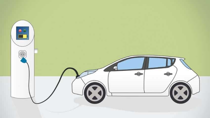 EV वालों के लिए खुशखबरी! इन 12 राज्यों में लगने वाले हैं 500 चार्जर, HPCL के पेट्रोल पंप पर मिलेगी चार्ज की सुविधा