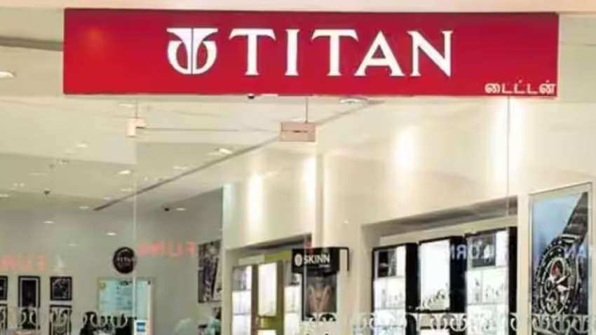 Titan स्टॉक मार्च में 6% उछला, 3000 रुपए के टारगेट के लिए ब्रोकरेज ने दी BUY की सलाह