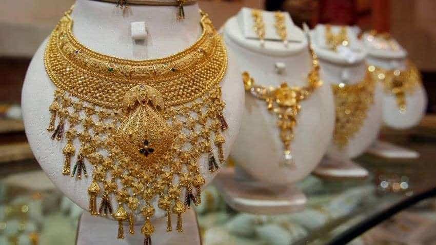 Akshaya Tritiya 2023 Gold Price: 'शुभ खरीदारी' पड़ेगी जेब पर भारी, लगेगा महंगाई का 'ग्रहण', 20% तक गिर सकती है बिक्री