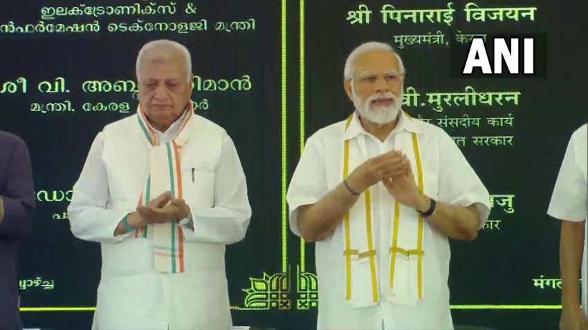 Vande Bharat: PM मोदी ने केरल की पहली वंदे भारत  एक्सप्रेस को दिखाई हरी झंडी,  यहां चेक करें रूट, शेड्यूल, किराया सबकुछ