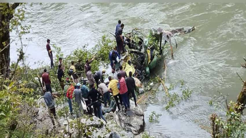 Army Helicopter Crash: जम्मू-कश्मीर के किश्तवाड़ में भारतीय सेना का हेलिकॉप्टर क्रैश, दोनों पायलट घायल