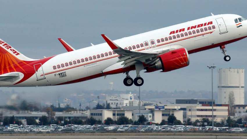 Air India फ्लाइट में मचा हड़कंप, महिला यात्री को उड़ान के दौरान बिच्छू ने काटा
