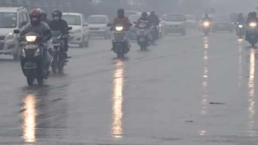 Weather Report: आज तो हो गई बारिश, क्या कल भी भीगेगा दिल्ली-NCR? देशभर में घटा तापमान- जानिए अपने राज्य का हाल