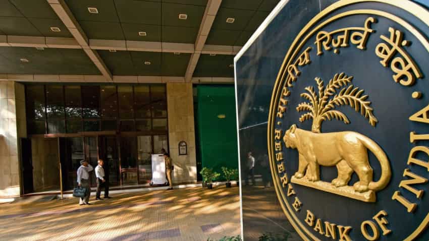 RBI ने इस बैंक पर लगाया 1.73 करोड़ रुपए का जुर्माना, गलत जानकारी देने के चक्कर में लगी पेनाल्टी