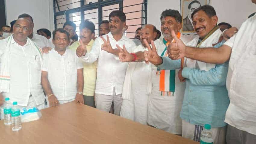 Karnataka Election Results 2023: पूर्ण बहुमत के बावजूद विधायकों को बेंगलुरु के रिजॉर्ट में रखेगी कांग्रेस- सूत्र