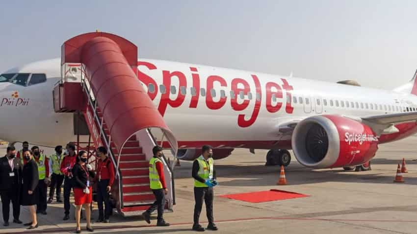 SpiceJet के इस ऑफर से तो गदगद हो जाएंगे आप, ₹1515 में फ्लाइट टिकट, इतना ही नहीं, कुछ और भी…-You will be shocked by this offer of SpiceJet, flight tickets for ₹ 1515, not only this, some more…