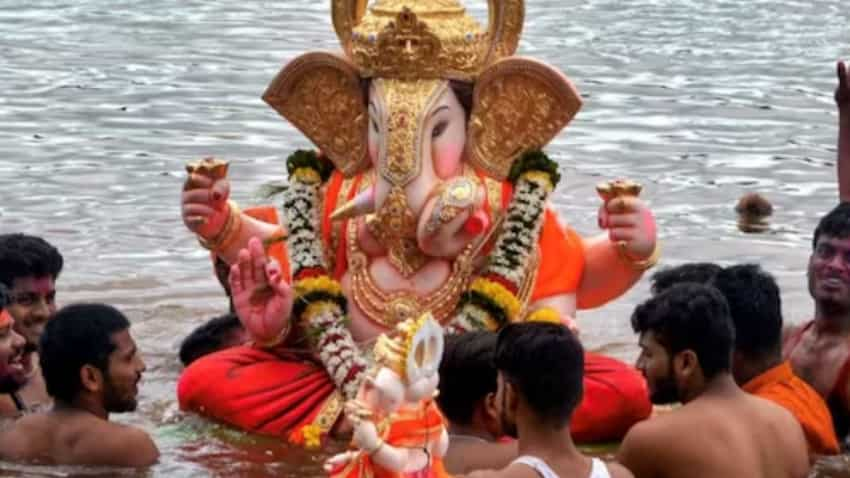 Ganesh visarjan deals date