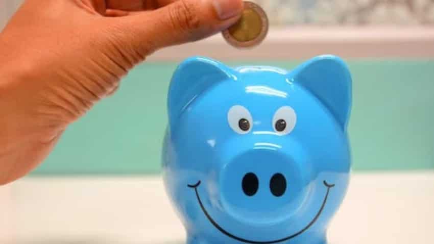 Savings Account में बहुत ज्यादा कैश रखने से बेहतर है यहां करें इन्वेस्ट, पैसा सुरक्षित भी रहेगा और हाई रिटर्न भी मिलेगा Savings Account में बहुत ज्यादा कैश रखने से बेहतर है यहां करें इन्वेस्ट, पैसा सुरक्षित भी रहेगा और हाई रिटर्न भी मिलेगा