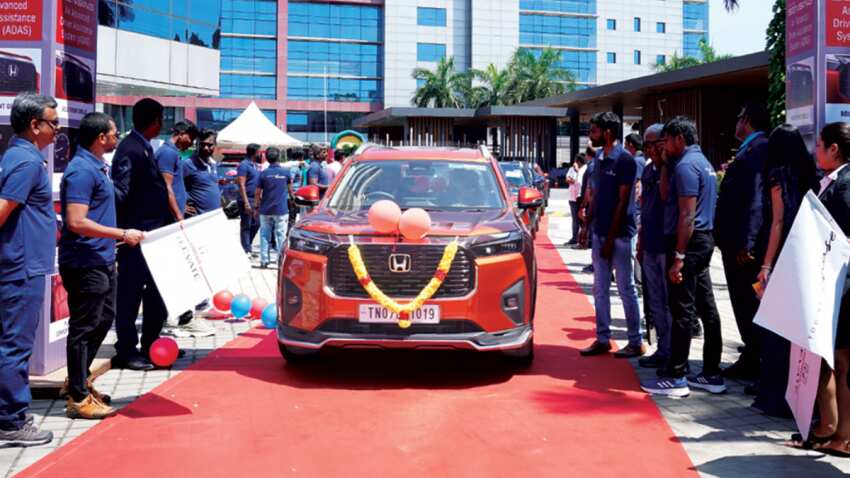 Honda की धांसू SUV ने दिखाया दम! लॉन्च के 16 दिन में जबरदस्त डिमांड, 1 दिन में 200 यूनिट्स का प्रोडक्शन Honda की धांसू SUV ने दिखाया दम! लॉन्च के 16 दिन में जबरदस्त डिमांड, 1 दिन में 200 यूनिट्स का प्रोडक्शन