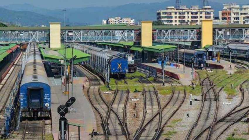 Train Cancelled Today: गोवा, बंगाल से लेकर मध्य प्रदेश तक 60 से अधिक ट्रेनें हैं कैंसिल, घर से निकलने के पहले देख लें पूरी लिस्ट