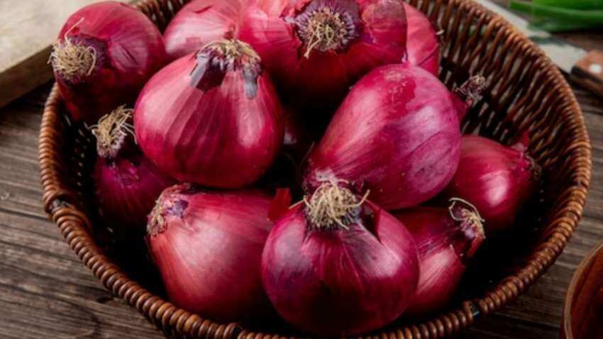 प्याज निर्यात पर राहत, सरकार ने 'Bangalore Rose Onion' पर एक्सपोर्ट ड्यूटी हटाई, नोटिफिकेशन जारी