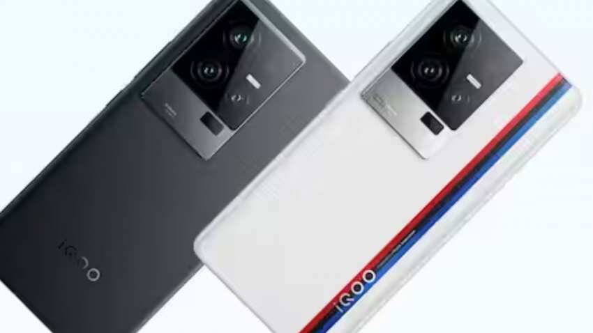 पावरफुल चिपसेट वाला पहला स्मार्टफोन होगा iQOO 12, मिलेगा फ्लैगशिप Snapdragon 8 Gen 3- जानिए सबकुछ