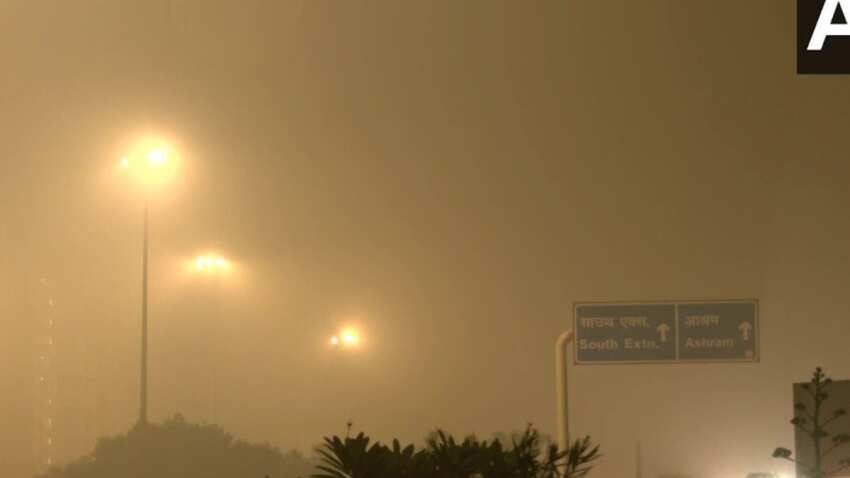 दिल्ली-NCR में बढ़ते प्रदूषण को देखते हुए आज से GRAP-2 लागू, जानें किन-किन चीजों पर रहेगा प्रतिबंध