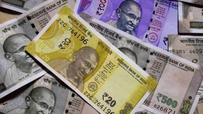सरकारी बैंकों ने पिछले तीन साल में 3.66 लाख करोड़ रुपये का कर्ज किया माफ, सरकार ने लोकसभा में दी जानकारी सरकारी बैंकों ने पिछले तीन साल में 3.66 लाख करोड़ रुपये का कर्ज किया माफ, सरकार ने लोकसभा में दी जानकारी