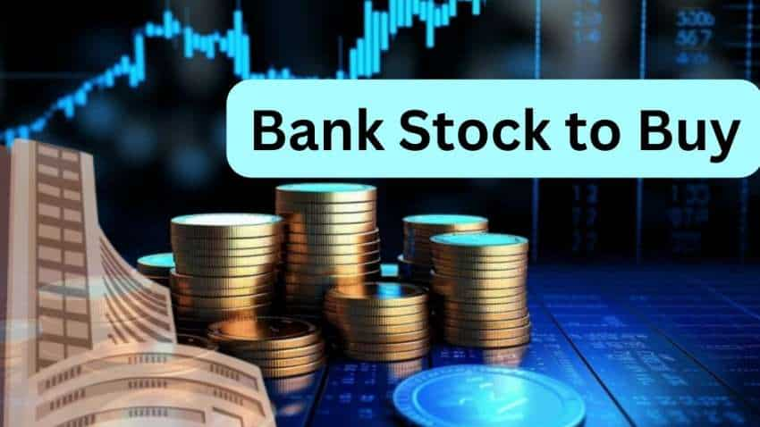 शार्ट टर्म में कमाई कराएगा ये Bank Share, नोट करें 2-3 दिन के लिए टारगेट Bank Stock to Buy: मोतीलाल ओसवाल (Motilal Oswal) ने बैंकिंग सेक्‍टर की दिग्‍गज कंपनी ICICI बैंक को शॉर्ट टर्म पिक बनाया है. ब्रोकरेज ने ICICI Bank में 2-3 दिन के लिए खरीदारी की सलाह दी है.  एप में देखें Bank Stock to Buy 