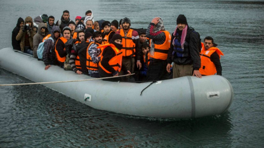 How a double migrant crisis is halting Greece's recovery