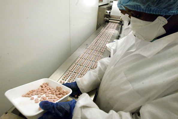 Govt working to reduce bulk drug imports by setting up manufacturing units