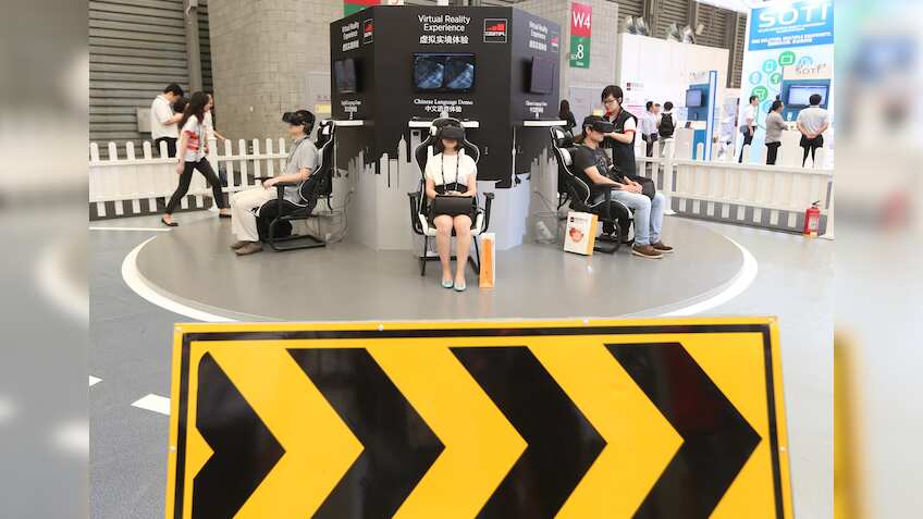 Indian virtual reality makers target masses with low-cost gear