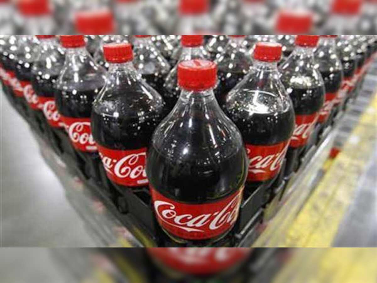 Coca-Cola sales fall for fourth quarter on weak