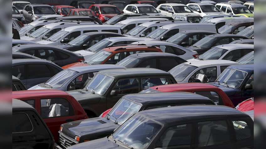 Domestic car sales rise 2% in April: SIAM