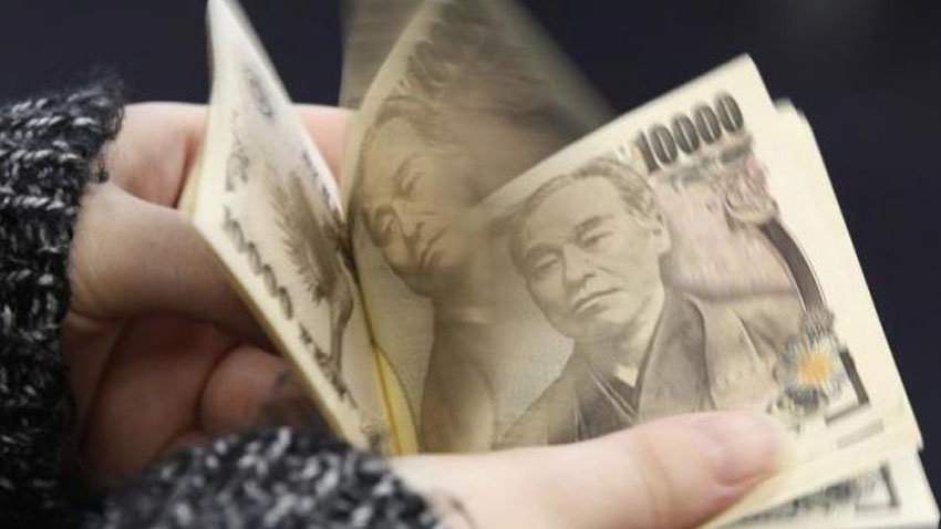 Yen falls near two-week lows after Japan's verbal warnings