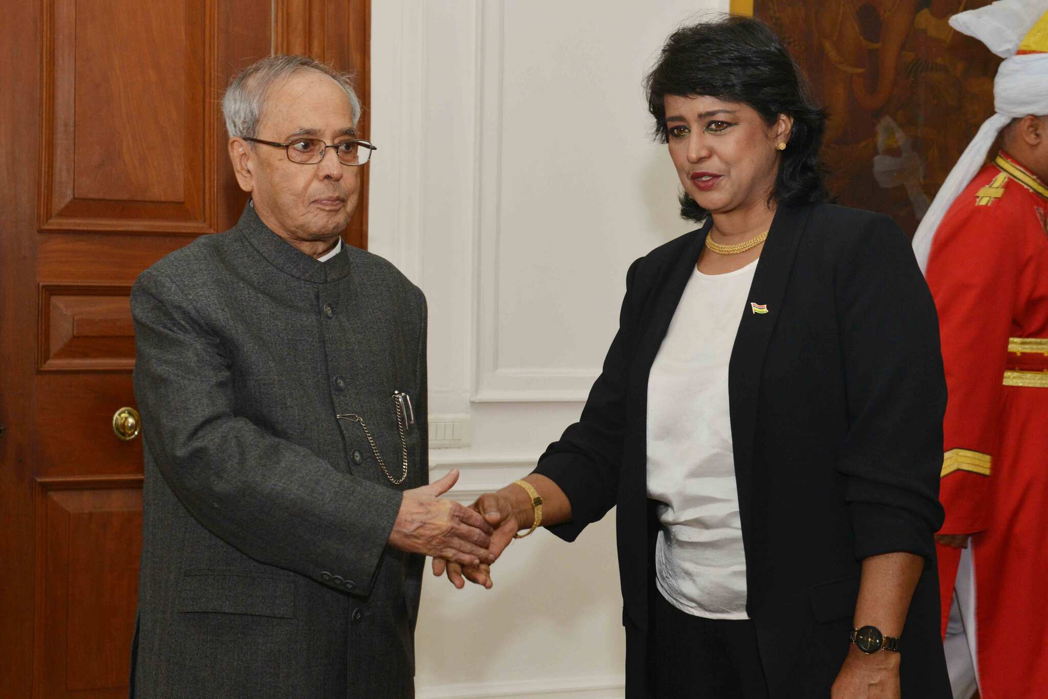 Can India use the Mauritius tax treaty amendment to get a better deal from the US? 