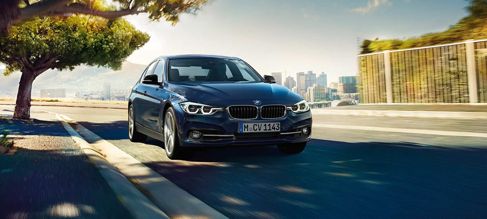 Bmw India Launches Petrol Powered 3i Sedan At Rs 37 Lakh Zee Business