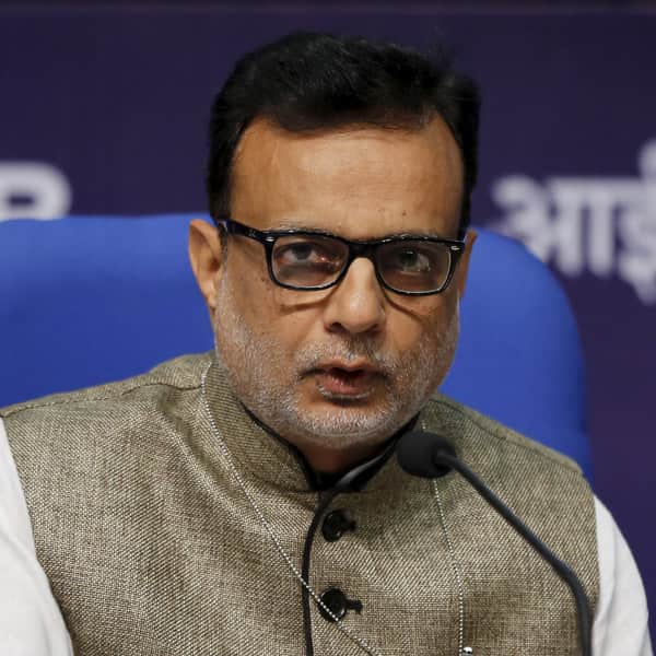 India-Mauritius tax treaty not to apply to P-Notes: Hasmukh Adhia